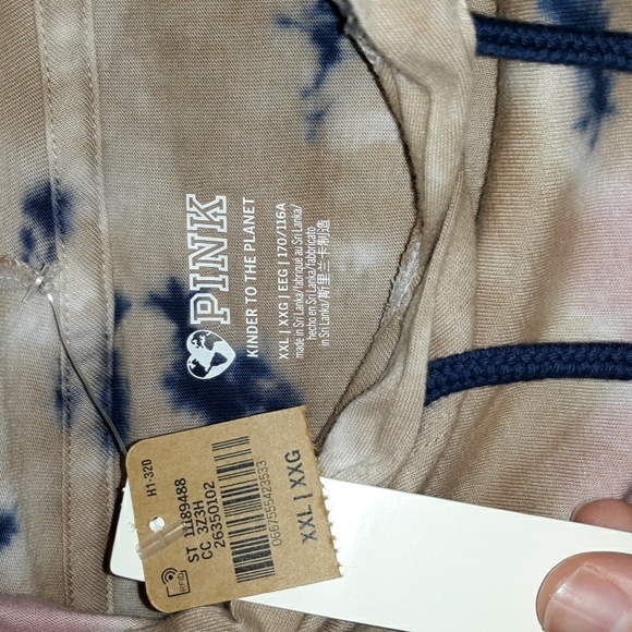 PINK VICTORIA SECRET "VARSITY" PULLOVER HOODIE LIGHTWEIGHT LONGSLEEVE TEE 2021 - Picture 11 of 13